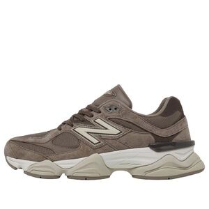 New Balance 9060 "Mushroom/Brown"
Sneakers | Brown Size US 5